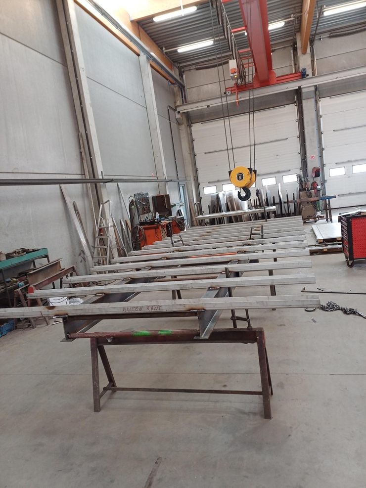 Maken van inox container op maat